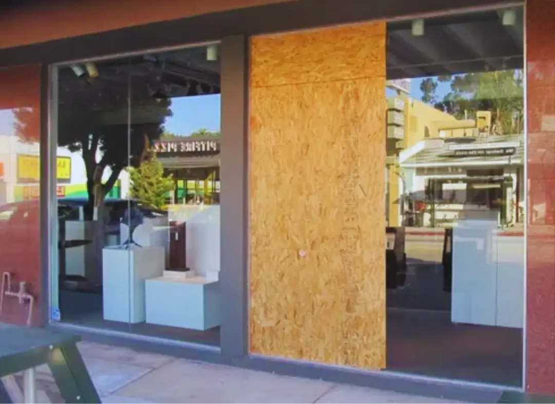 Mise en sécurité fermeture provisoire Aramon